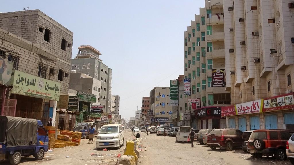 Abdul Nasser Al-Wali escaped unharmed from an explosion that targeted his convoy in Aden. (File/AFP)