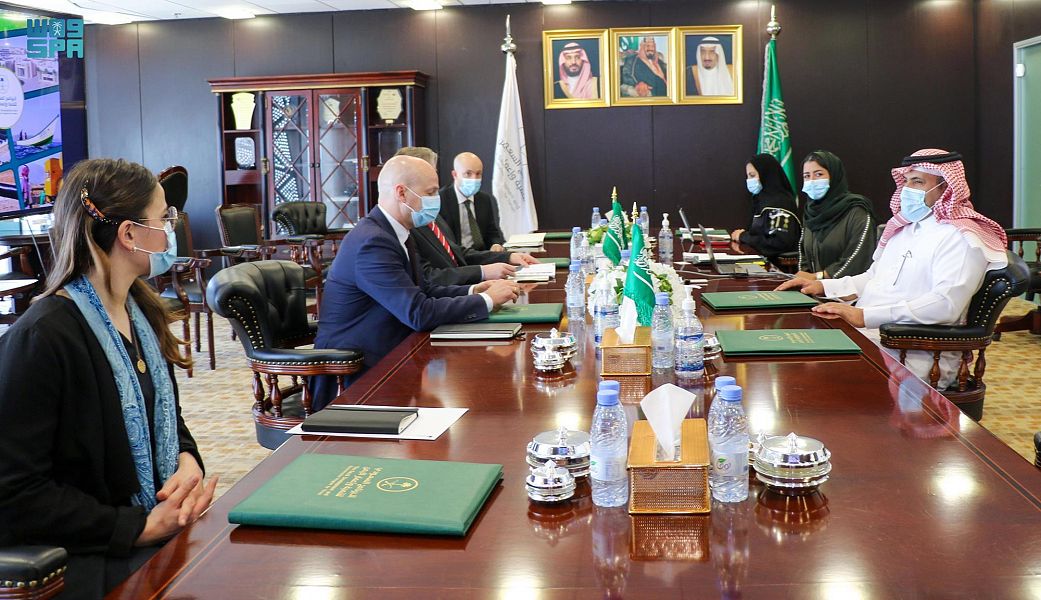 Saudi ambassador to Yemen Mohammed bin Saeed Al-Jaber meets with a delegation from international peace and reconciliation department at Norway’s Foreign Ministry. (SPA) Saudi ambassador to Yemen Mohammed bin Saeed Al-Jaber meets with a delegation from international peace and reconciliation department at Norway’s Foreign Ministry. (SPA)