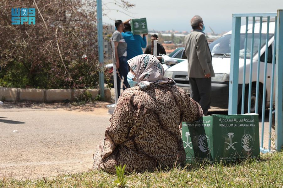King Salman Humanitarian Aid and Relief Center continues to distribute Ramadan food baskets in Lebanon. (SPA) King Salman Humanitarian Aid and Relief Center continues to distribute Ramadan food baskets in Lebanon. (SPA)