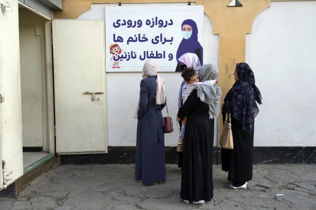 Afghan supreme leader orders full enforcement of Islamic law